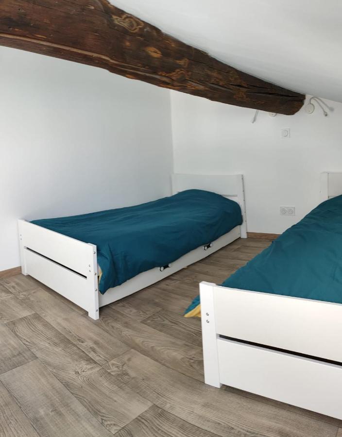Appartement Dans Mas Provencal อาร์ลส์ ภายนอก รูปภาพ