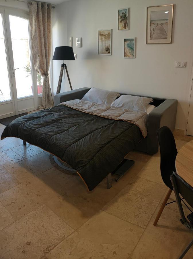 Appartement Dans Mas Provencal อาร์ลส์ ภายนอก รูปภาพ