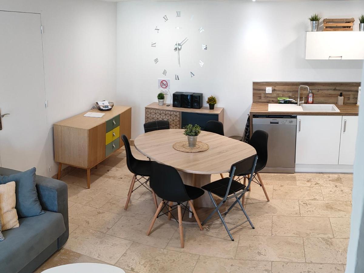 Appartement Dans Mas Provencal อาร์ลส์ ภายนอก รูปภาพ